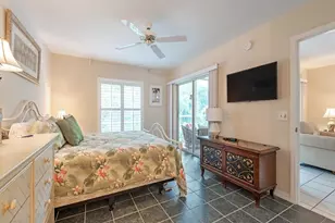 773 Wiggins Lake Dr, Naples, FL 34110 - Photo 9