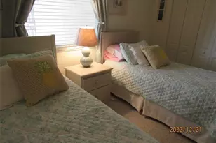 8076 Queen Palm Ln, Fort Myers, FL 33966 - Photo 7