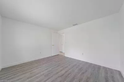 3113 54th Ln SW, Naples, FL 34116 - Photo 23