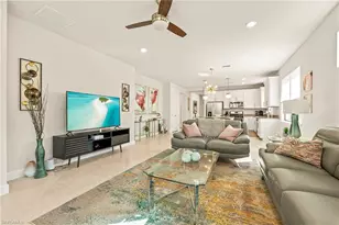 12250 Canal Grande Dr, Fort Myers, FL 33913 - Photo 11