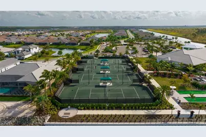 12250 Canal Grande Dr, Fort Myers, FL 33913 - Photo 47