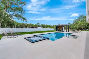 140 37th Ave NW, Naples, FL 34120 - Photo 3