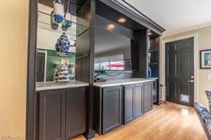 8055 Sorrento Ln, Naples, FL 34114 - Photo 11