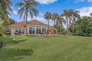 655 Galleon Dr, Naples, FL 34102 - Photo 41