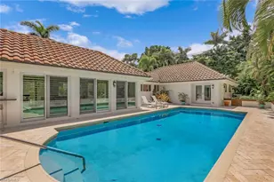 655 Galleon Dr, Naples, FL 34102 - Photo 27