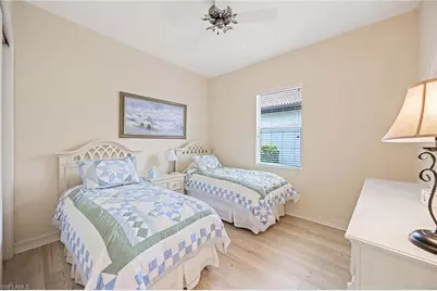 7828 Valencia Ct, Naples, FL 34113 - Photo 21