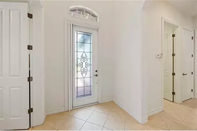 7828 Valencia Ct, Naples, FL 34113 - Photo 5