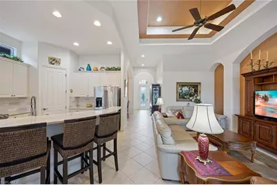 7828 Valencia Ct, Naples, FL 34113 - Photo 13