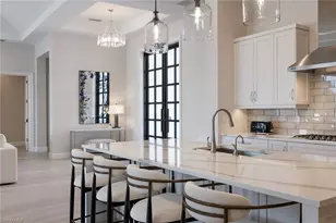 16776 Enclave Cir, Naples, FL 34110 - Photo 9