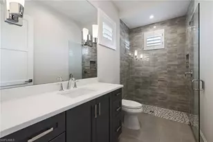 16776 Enclave Cir, Naples, FL 34110 - Photo 17