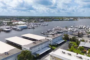 1100 8th Ave S, Naples, FL 34102 - Photo 25