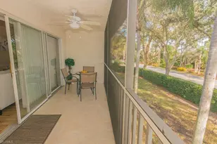 960 Partridge Cir, Naples, FL 34104 - Photo 13