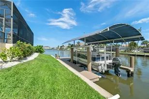 431 Palm Ct, Naples, FL 34108 - Photo 43