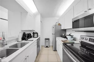 108 Santa Clara Dr, Naples, FL 34104 - Photo 19