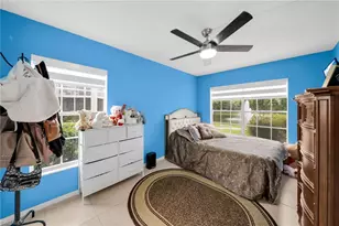 108 Santa Clara Dr, Naples, FL 34104 - Photo 7