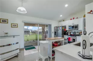 1228 NW 14th Pl, Cape Coral, FL 33993 - Photo 11