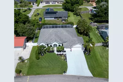 17091 Laurelin Ct, North Fort Myers, FL 33917 - Photo 39