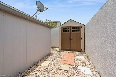 9749 Maplecrest Cir, Lehigh Acres, FL 33936 - Photo 33