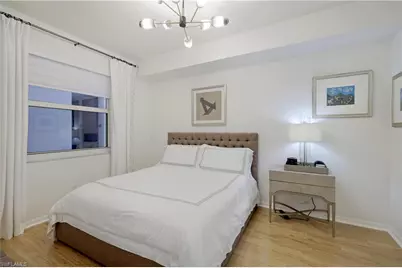 400 Flagship Dr #705, Naples, FL 34108 - Photo 9