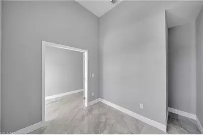 908 Barcia St E, Lehigh Acres, FL 33974 - Photo 7