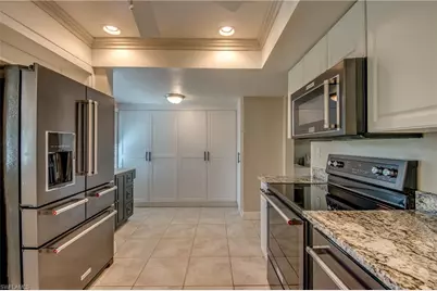 5549 Westwind Ln, Fort Myers, FL 33919 - Photo 9