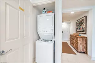 2748 Tiburon Blvd E, Naples, FL 34109 - Photo 27