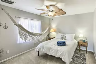 404 NE 9th St, Cape Coral, FL 33909 - Photo 29