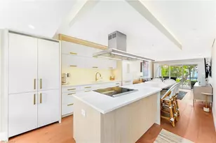 250 7th Ave S, Naples, FL 34102 - Photo 5