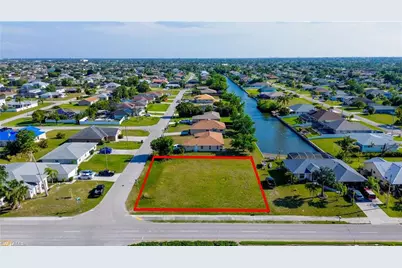 158 Hancock Bridge Pkwy, Cape Coral, FL 33990 - Photo 3