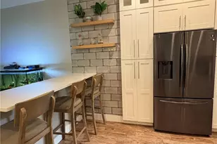 110 16th Ave NE, Naples, FL 34120 - Photo 9