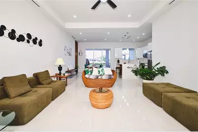 7 NW 14th Ave, Cape Coral, FL 33993 - Photo 7