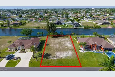 217 SE 21st St, Cape Coral, FL 33990 - Photo 3