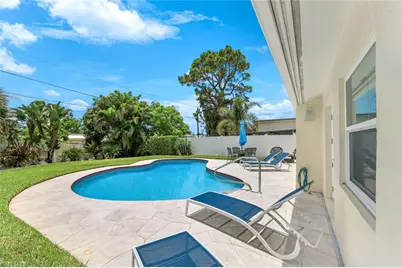 636 98th Ave N, Naples, FL 34108 - Photo 17