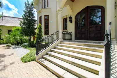 730 21st Ave S, Naples, FL 34102 - Photo 9