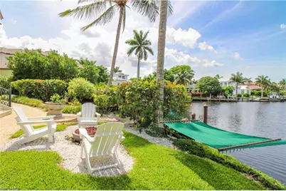 730 21st Ave S, Naples, FL 34102 - Photo 19