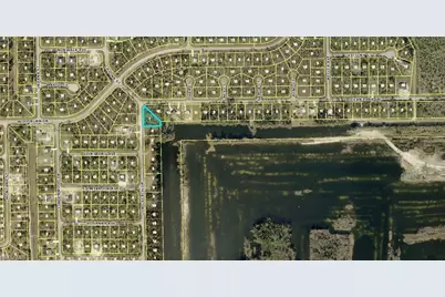 1870 Long Beach Dr, Lehigh Acres, FL 33972 - Photo 3