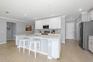 8959 Cascade Price Cir, North Fort Myers, FL 33917 - Photo 15