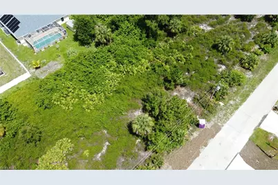 920 Norton Ave S, Lehigh Acres, FL 33974 - Photo 5