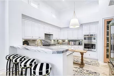 9013 Terranova Dr, Naples, FL 34109 - Photo 11