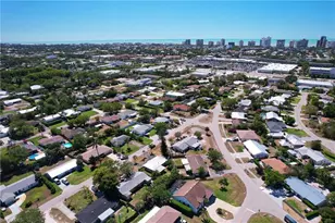 1141 S Alhambra Cir, Naples, FL 34103 - Photo 31