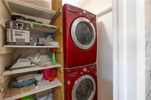 1141 S Alhambra Cir, Naples, FL 34103 - Photo 21