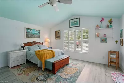 4011 Coconut Cir S, Naples, FL 34104 - Photo 11