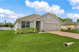 1700 SW 3rd St, Cape Coral, FL 33991 - Photo 3