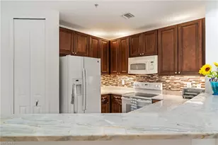 15250 Riverbend Blvd, North Fort Myers, FL 33917 - Photo 5