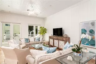 362 2nd Ave N, Naples, FL 34102 - Photo 9