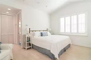 362 2nd Ave N, Naples, FL 34102 - Photo 35