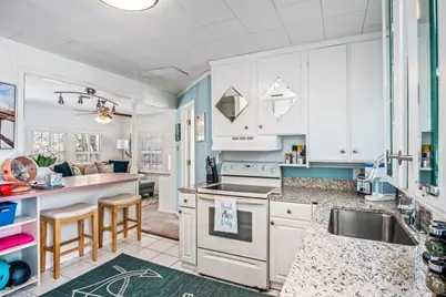 1012 Ridge St, Naples, FL 34103 - Photo 11