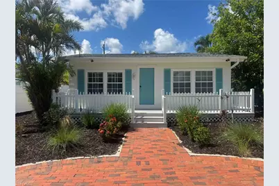 1012 Ridge St, Naples, FL 34103 - Photo 1