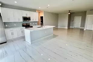 1203 Bermar St, Fort Myers, FL 33913 - Photo 7