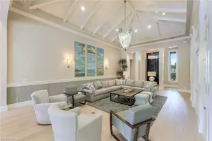 425 Harbour Dr, Naples, FL 34103 - Photo 5